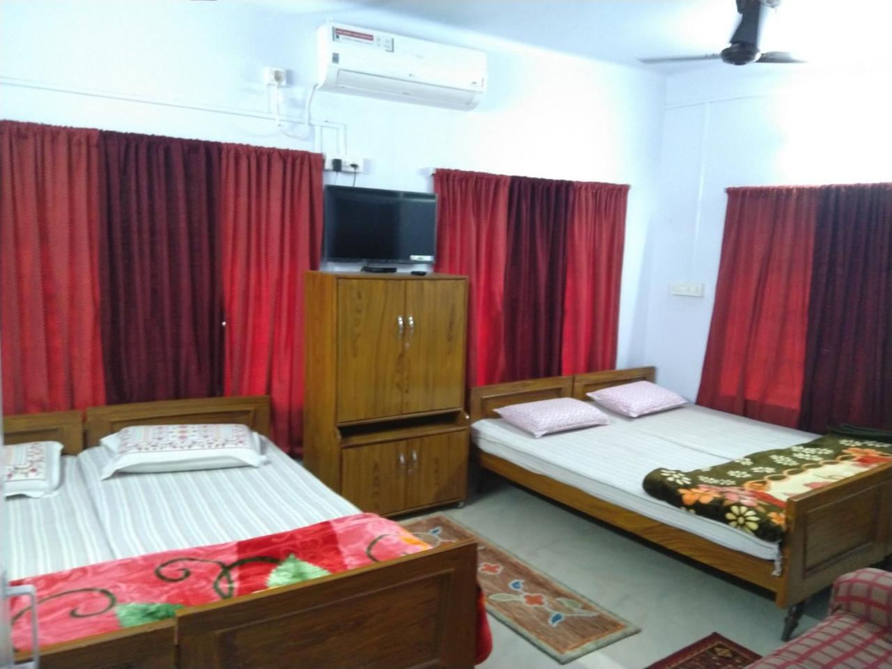 Chaiti Lodge - Santiniketan Bolpur Exterior photo