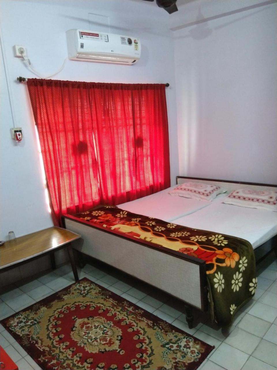 Chaiti Lodge - Santiniketan Bolpur Exterior photo