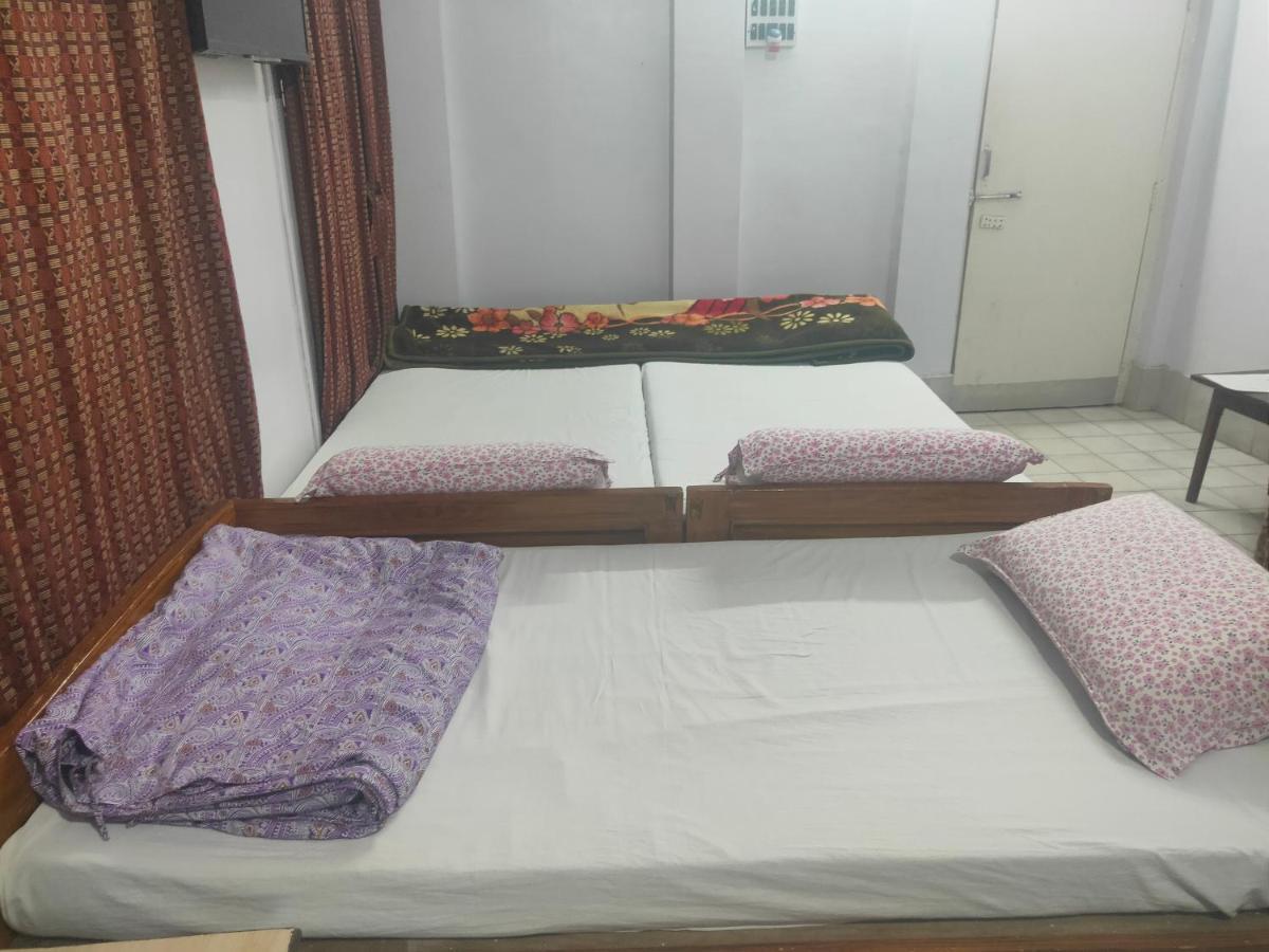 Chaiti Lodge - Santiniketan Bolpur Exterior photo